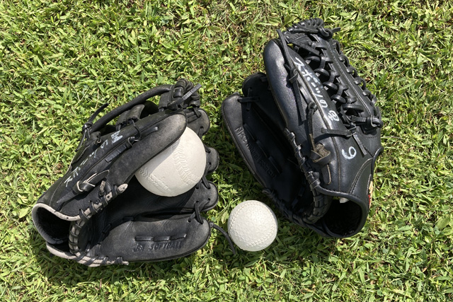 グローブ・ボール